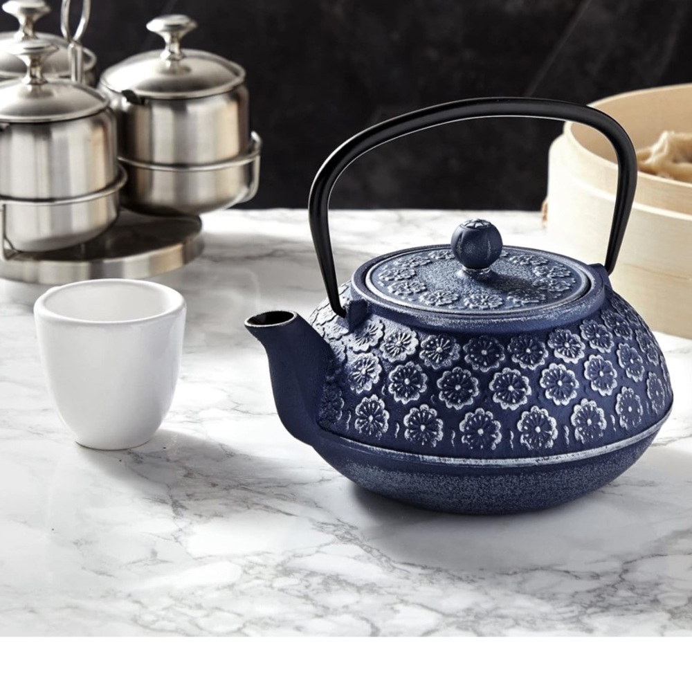 Juvale, Blue and Silver cast iron teapot with infuser for looseleaf and teabags - Picture 2 of 12